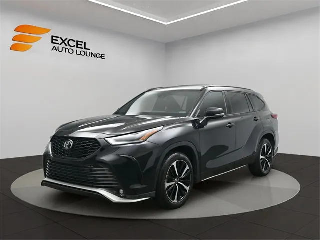 Black 2021 Toyota Highlander XSE for sale in Hightstown, NJ