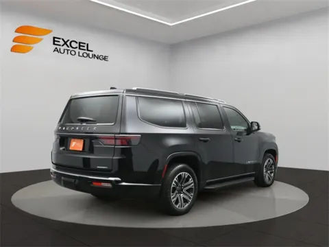 More photos of 2023 Jeep Wagoneer Series II at Excel Auto Lounge, NJ