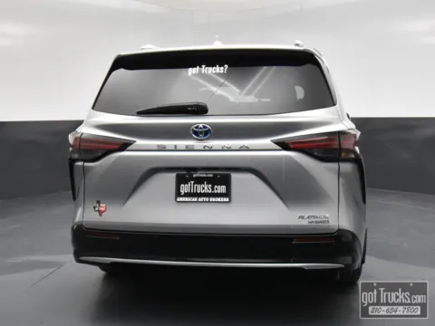More photos of 2024 Toyota Sienna Platinum at got Trucks?, TX