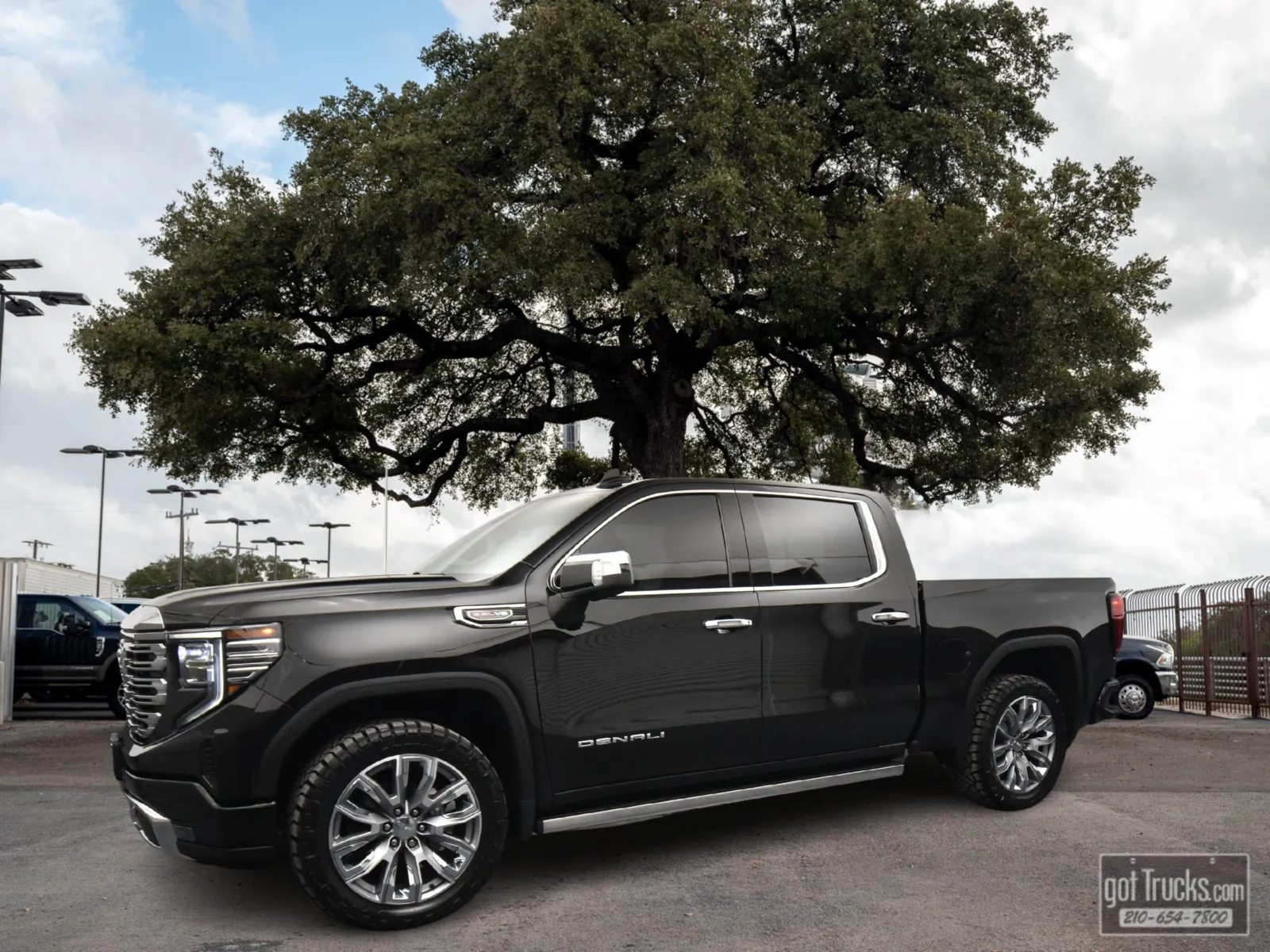 Black 2022 GMC Sierra 1500 Denali for sale in San Antonio, TX