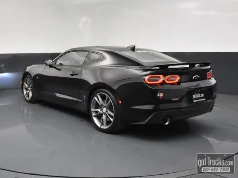 More photos of 2019 Chevrolet Camaro 2SS at got Trucks?, TX