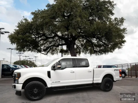White 2021 Ford Super Duty F-350 SRW LARIAT for sale in San Antonio, TX