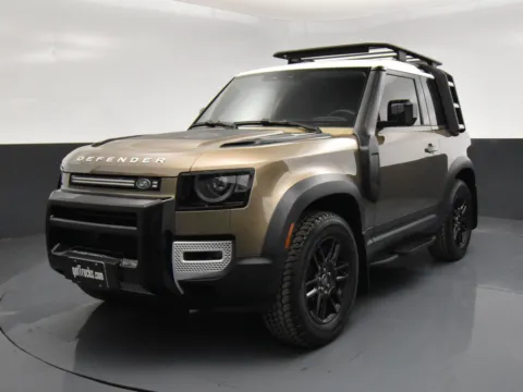 Photos of 2023 Land Rover Defender SE for sale in San Antonio, TX at got Trucks?