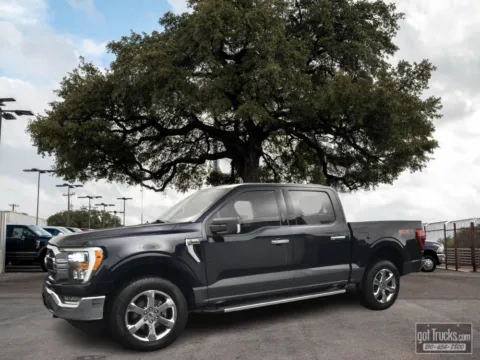 Blue 2022 Ford F-150 XLT for sale in San Antonio, TX