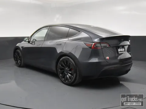 More photos of 2022 Tesla Model Y Performance at got Trucks?, TX