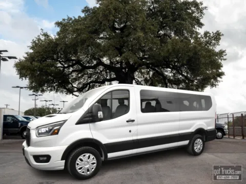 White 2023 Ford Transit Passenger Wagon XLT for sale in San Antonio, TX