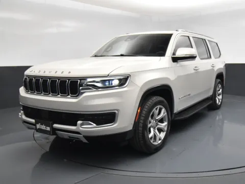 Photos of 2022 Jeep Wagoneer Series II for sale in San Antonio, TX at got Trucks?