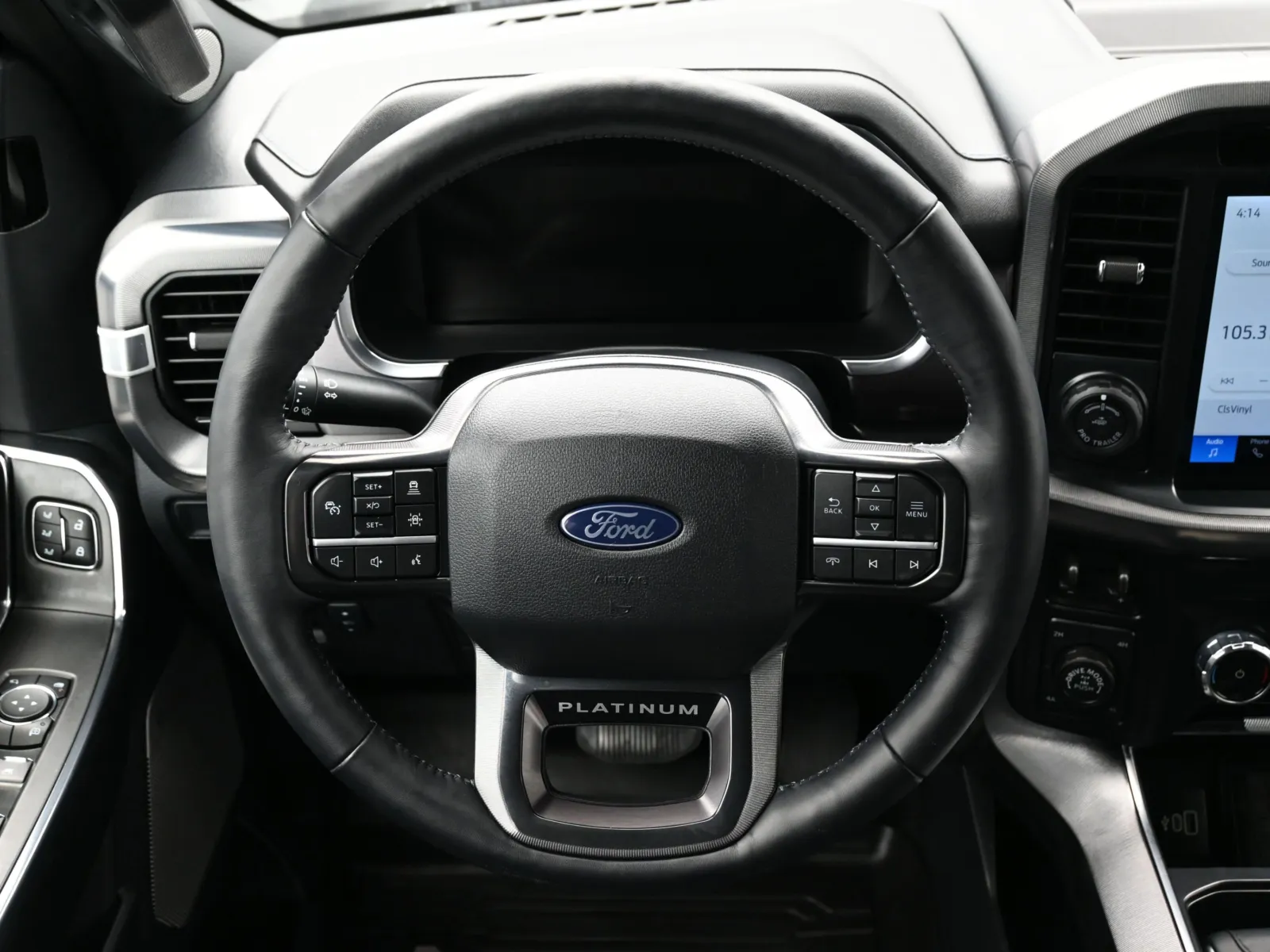 2025 Ford F-150 Platinum - Photo 15