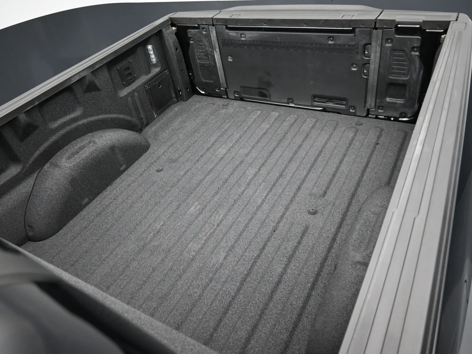 2025 Ford F-150 Platinum - Photo 43