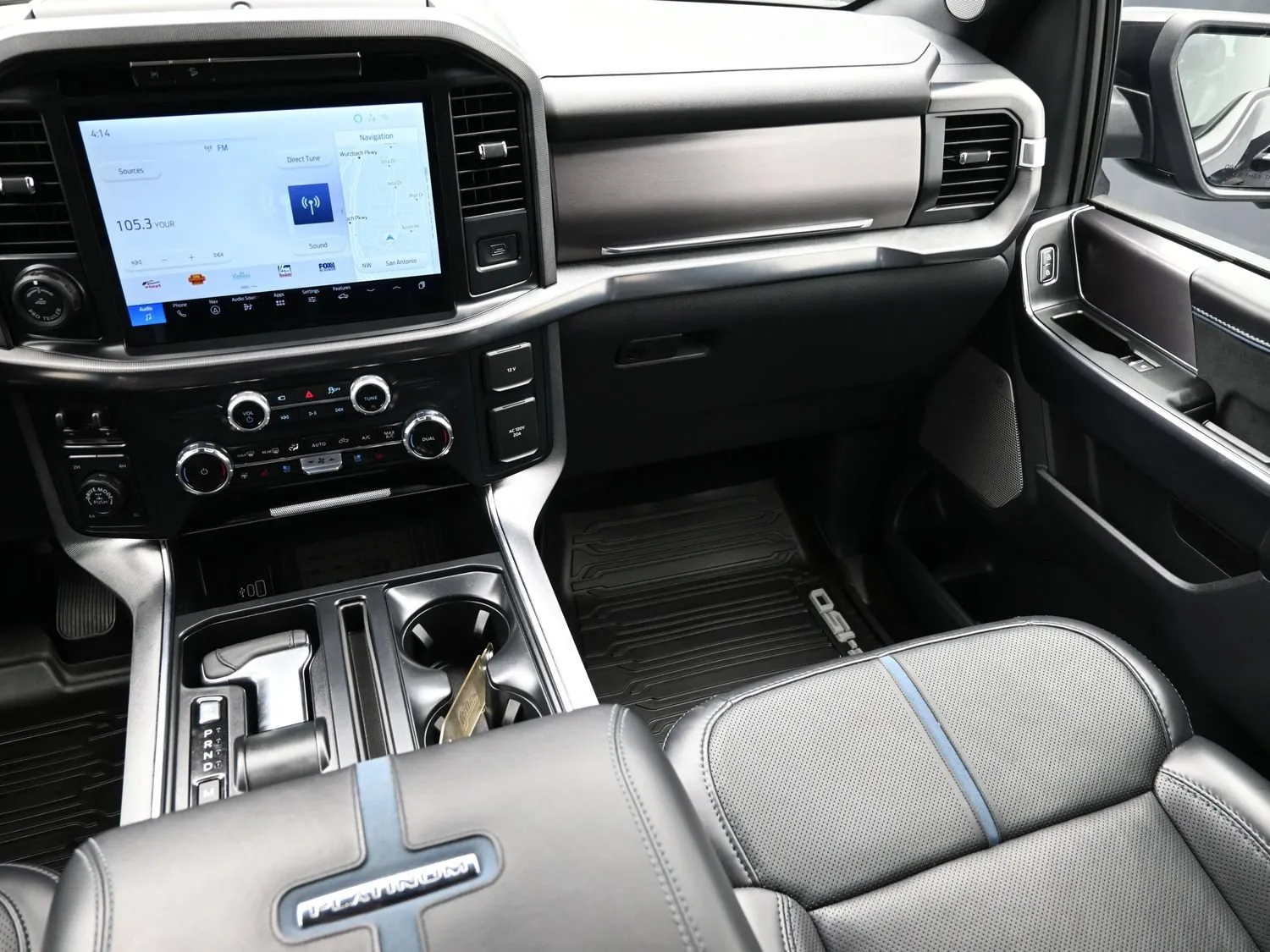 2025 Ford F-150 Platinum - Photo 39