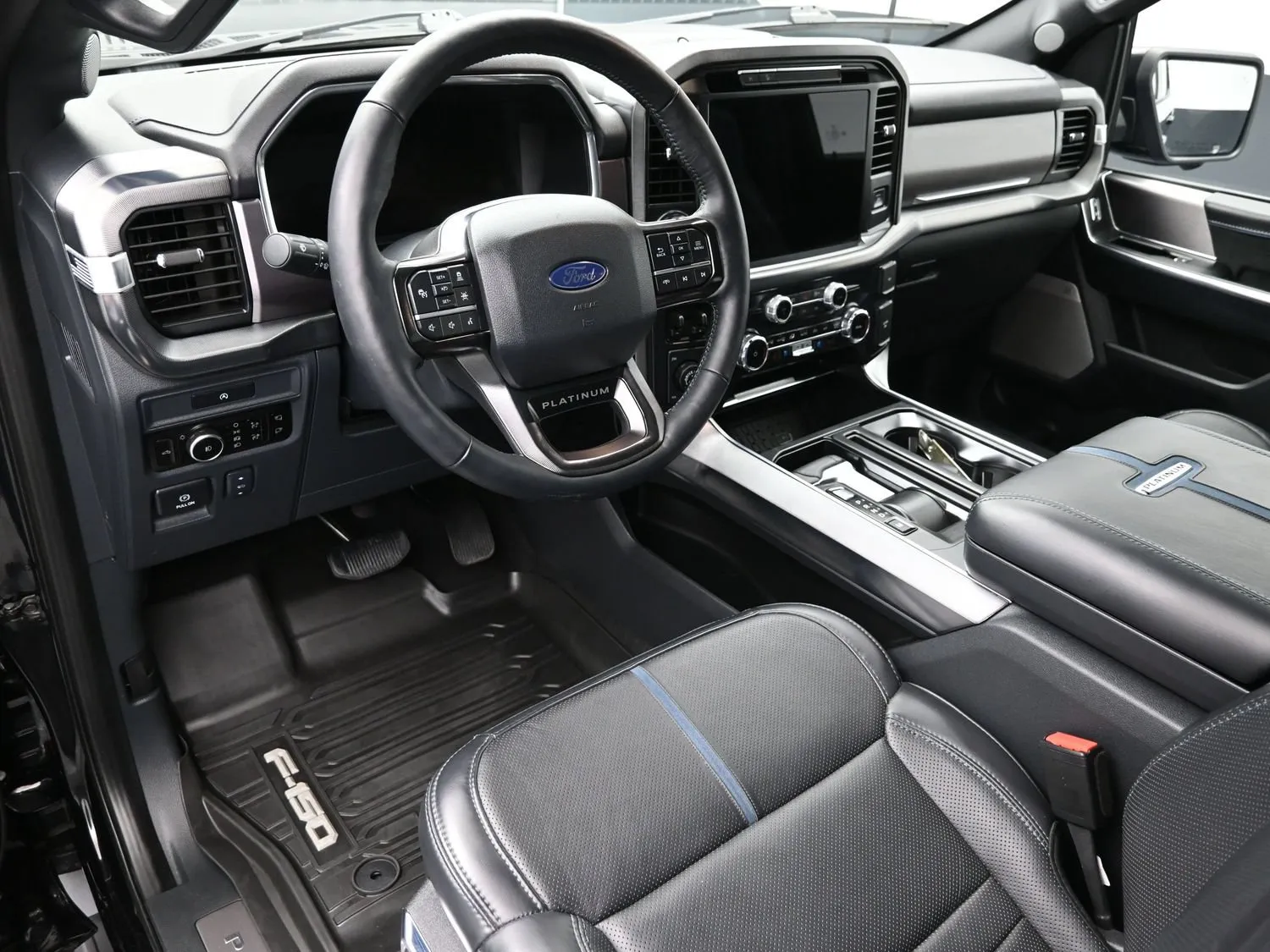 2025 Ford F-150 Platinum - Photo 22