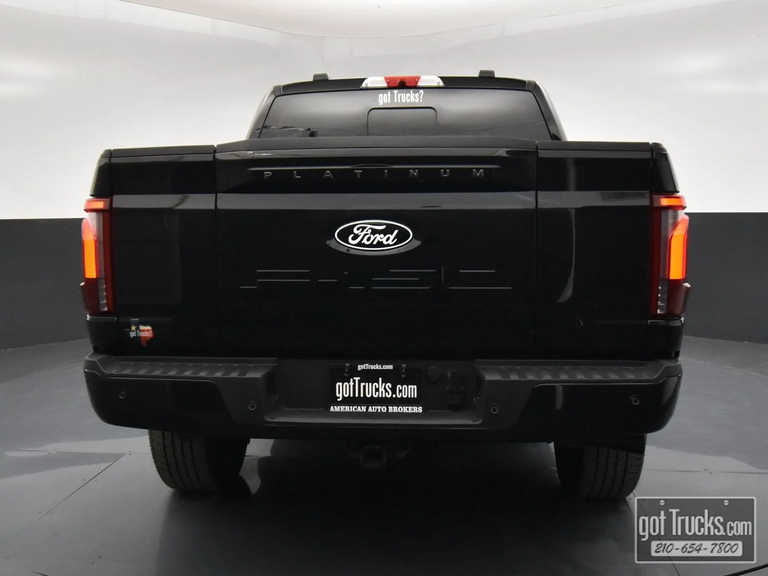 2025 Ford F-150 Platinum - Photo 6