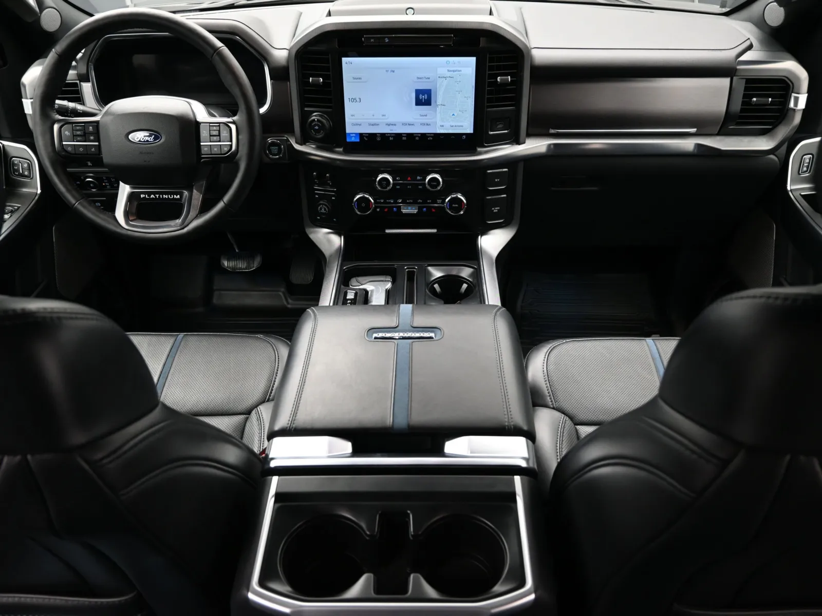 2025 Ford F-150 Platinum - Photo 14