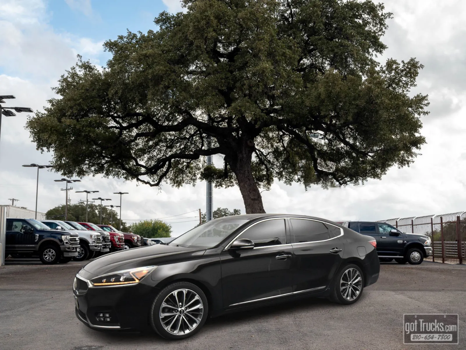 2018 Kia Cadenza Technology for sale in San Antonio, TX