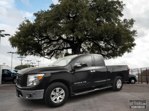 Black 2019 Nissan Titan SV for sale in San Antonio, TX