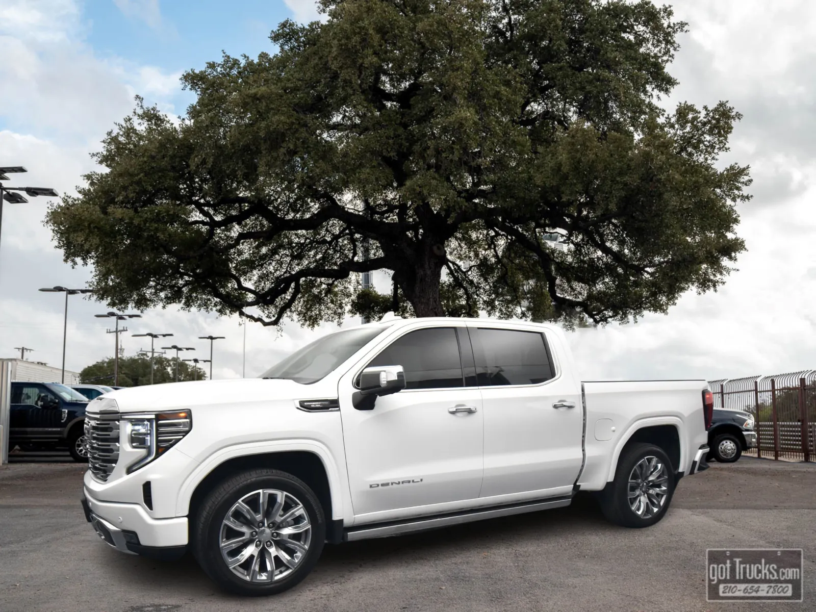 White 2022 GMC Sierra 1500 Denali for sale in San Antonio, TX