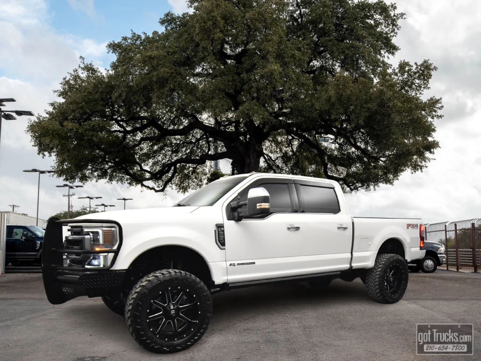 White 2022 Ford Super Duty F-250 SRW Platinum for sale in San Antonio, TX