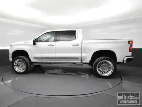 Another view of 2022 Chevrolet Silverado 1500 High Country for sale in San Antonio, TX at got Trucks?