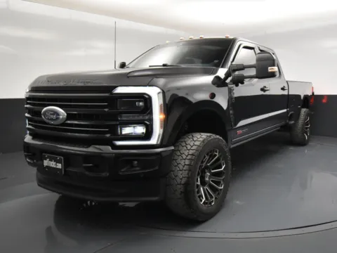 Photos of 2025 Ford Super Duty F-350 SRW Platinum for sale in San Antonio, TX at got Trucks?