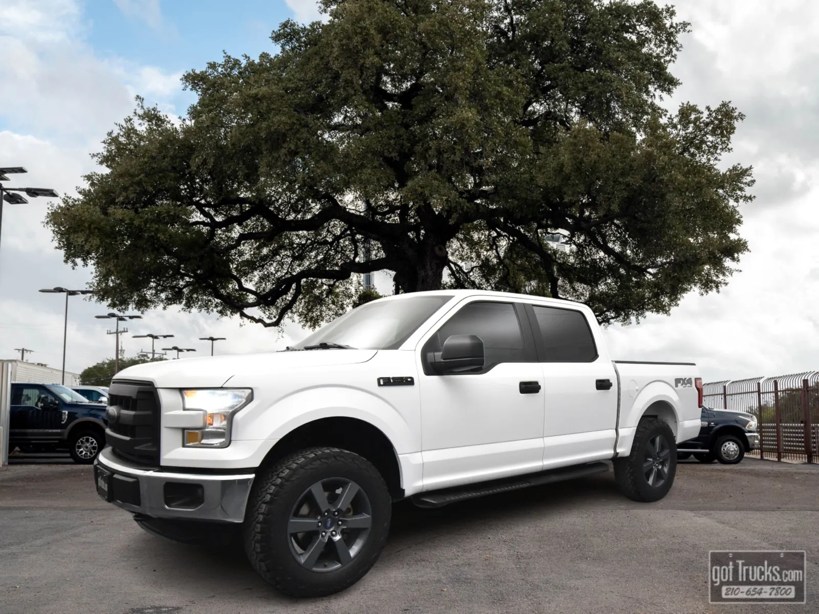 White 2015 Ford F-150 XL for sale in San Antonio, TX