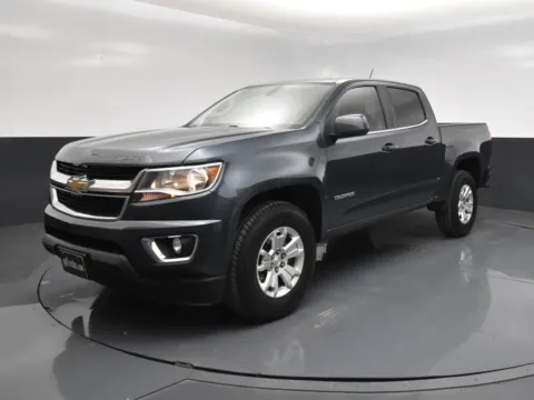 Photos of 2020 Chevrolet Colorado 2WD LT for sale in San Antonio, TX at got Trucks?