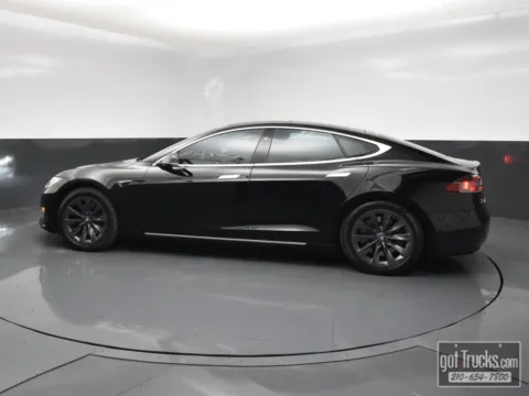 Another view of 2019 Tesla Model S 100D for sale in San Antonio, TX at got Trucks?