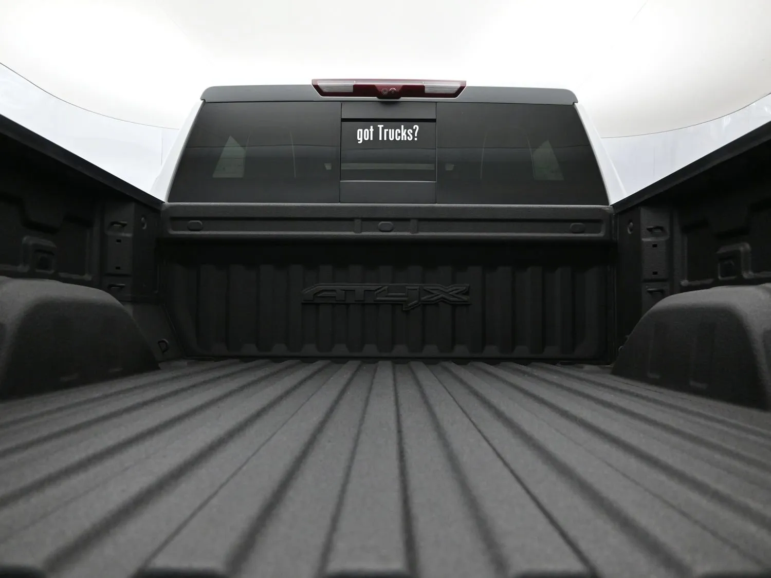 2024 GMC Sierra 1500 AT4X - Photo 7