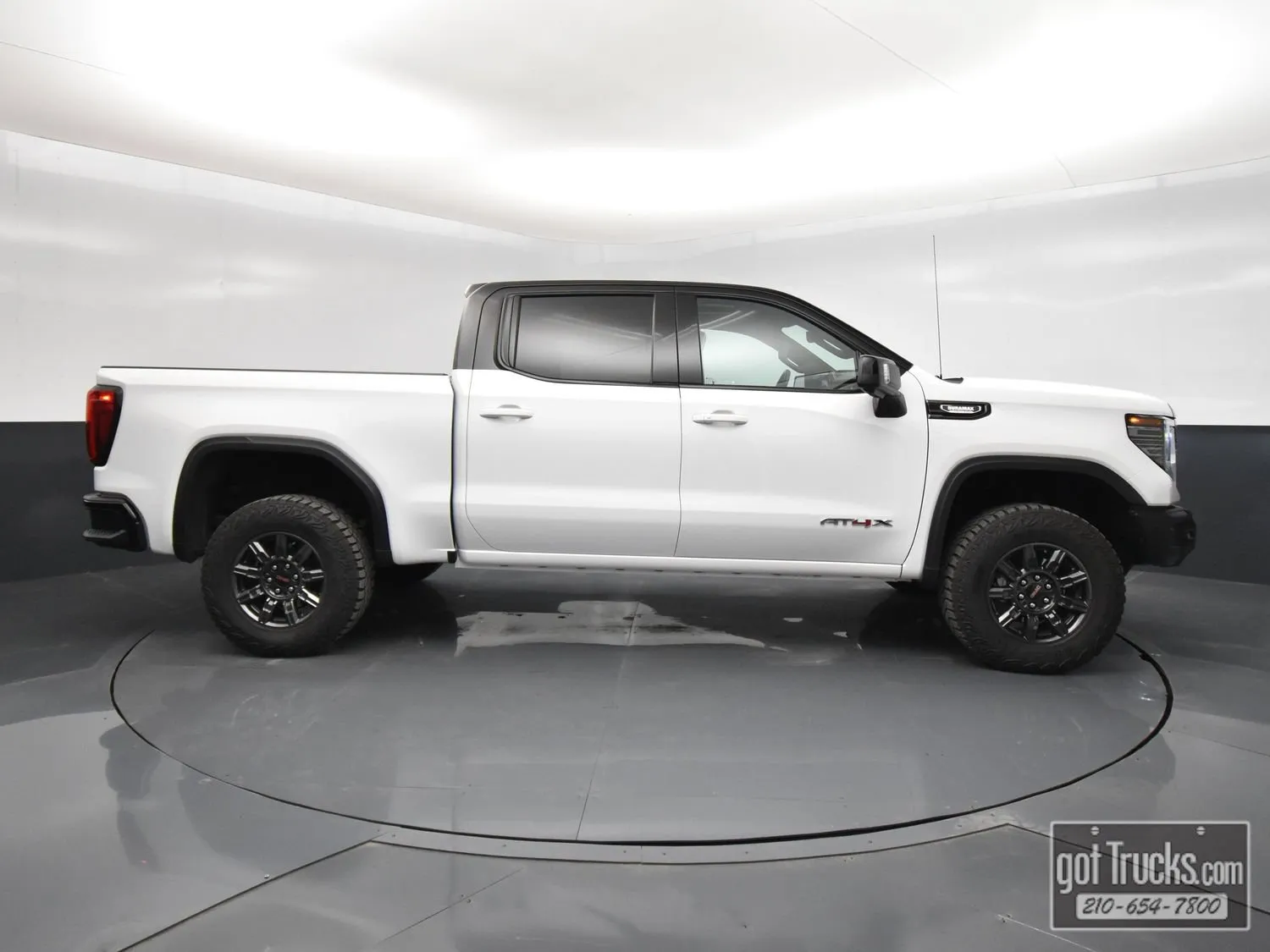 2024 GMC Sierra 1500 AT4X - Photo 52