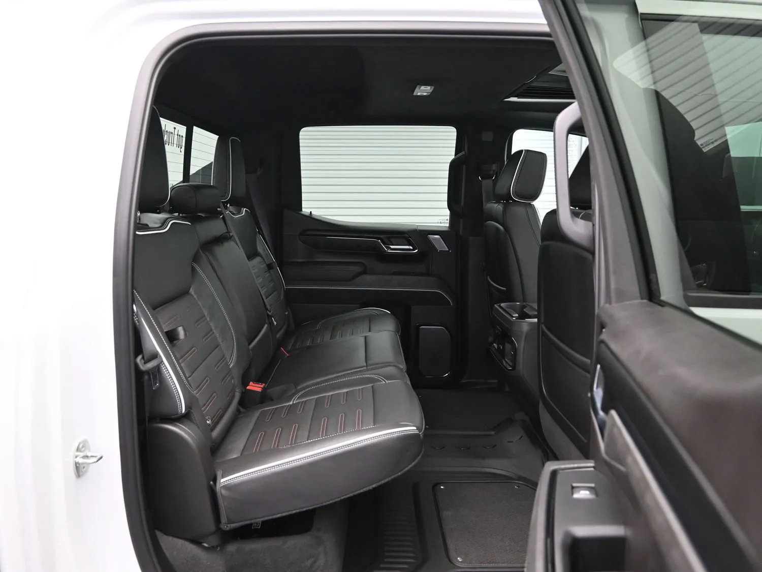 2024 GMC Sierra 1500 AT4X - Photo 12