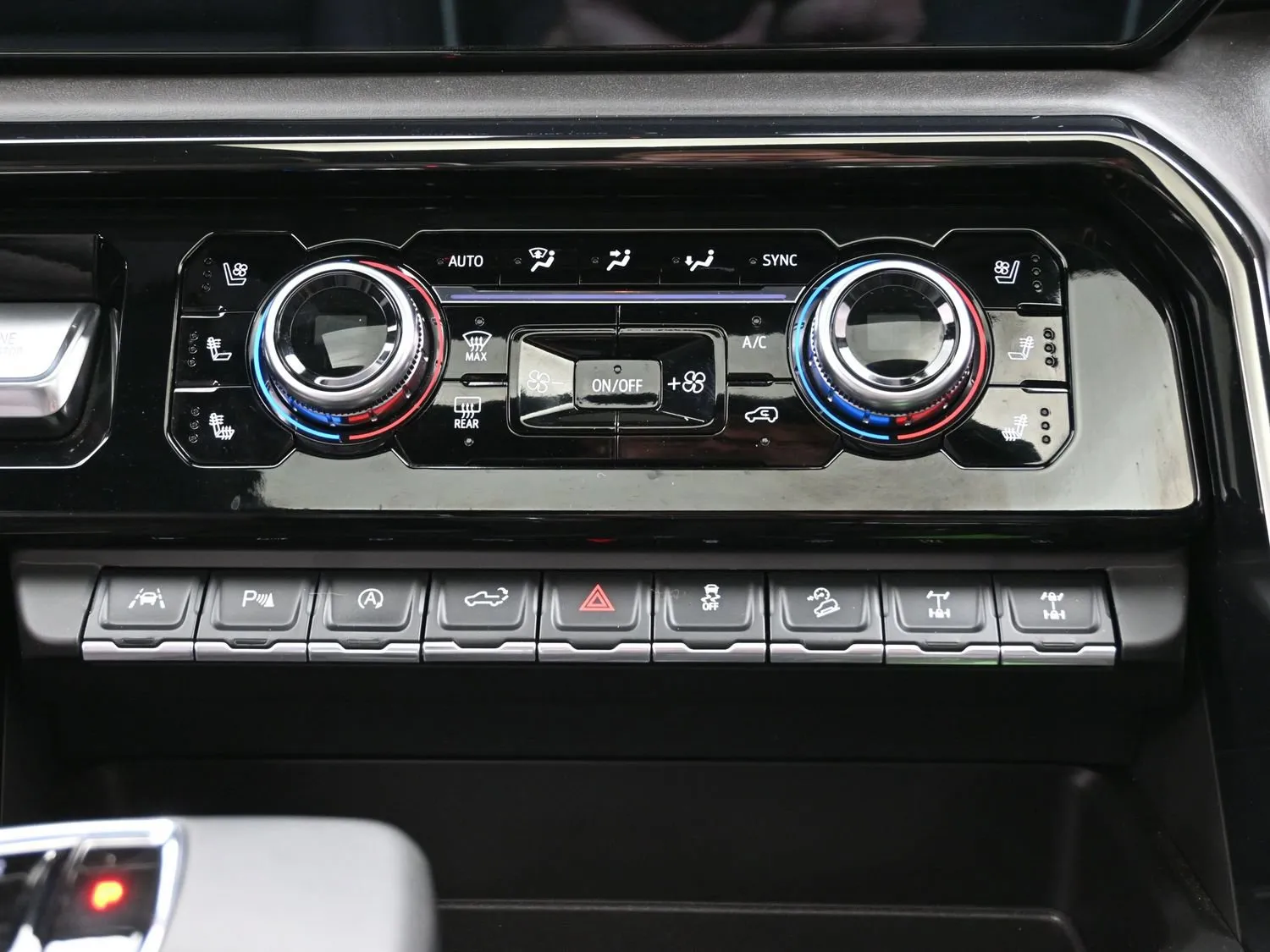 2024 GMC Sierra 1500 AT4X - Photo 38