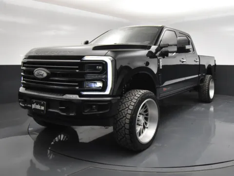 Photos of 2025 Ford Super Duty F-250 SRW Platinum for sale in San Antonio, TX at got Trucks?