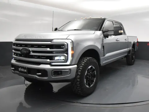 Photos of 2024 Ford Super Duty F-250 SRW Platinum for sale in San Antonio, TX at got Trucks?