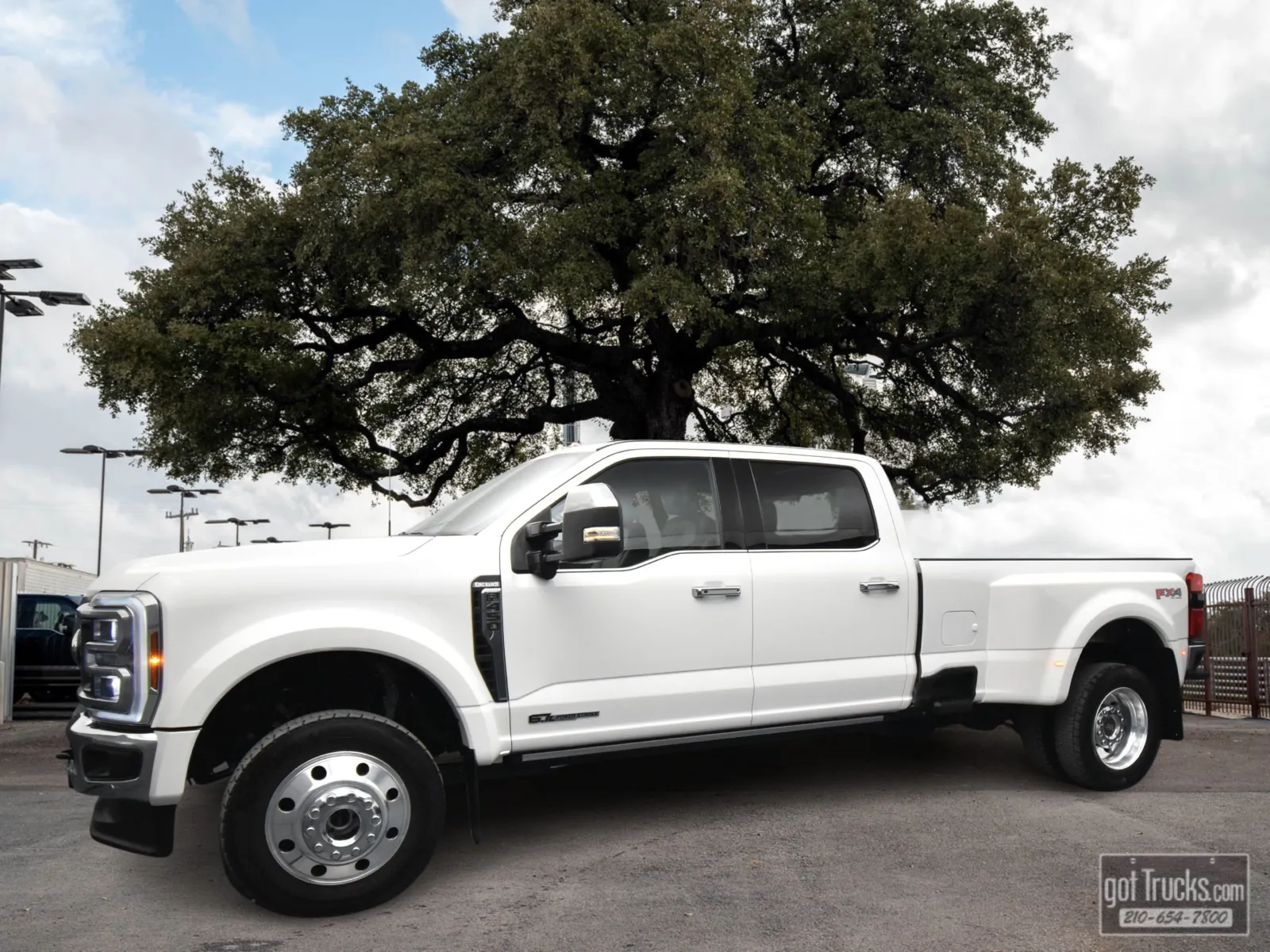 White 2025 Ford Super Duty F-450 DRW King Ranch for sale in San Antonio, TX