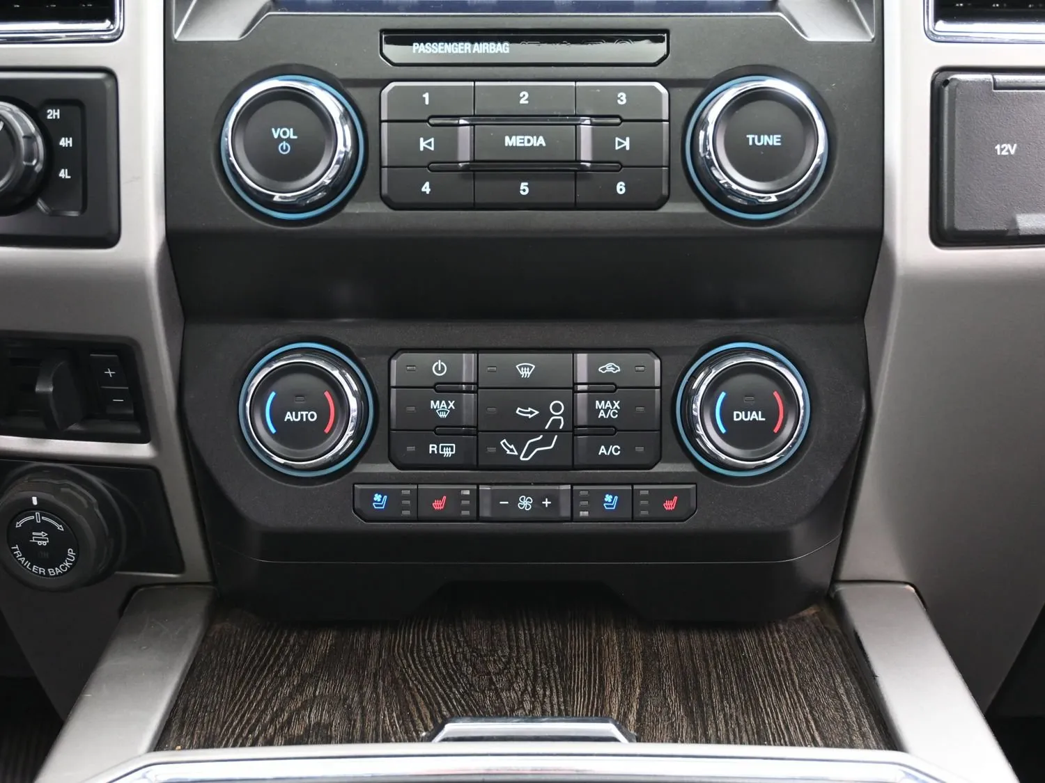 2021 Ford F-250 Super Duty Lariat - Photo 40