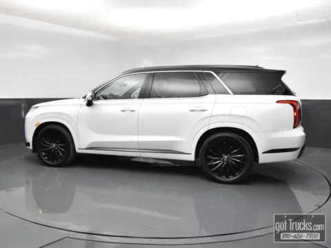 Another view of 2025 Hyundai Palisade Calligraphy Night Edition for sale in San Antonio, TX at got Trucks?