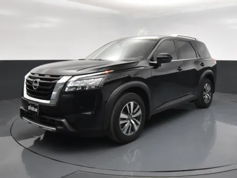 Photos of 2025 Nissan Pathfinder SL for sale in San Antonio, TX at got Trucks?