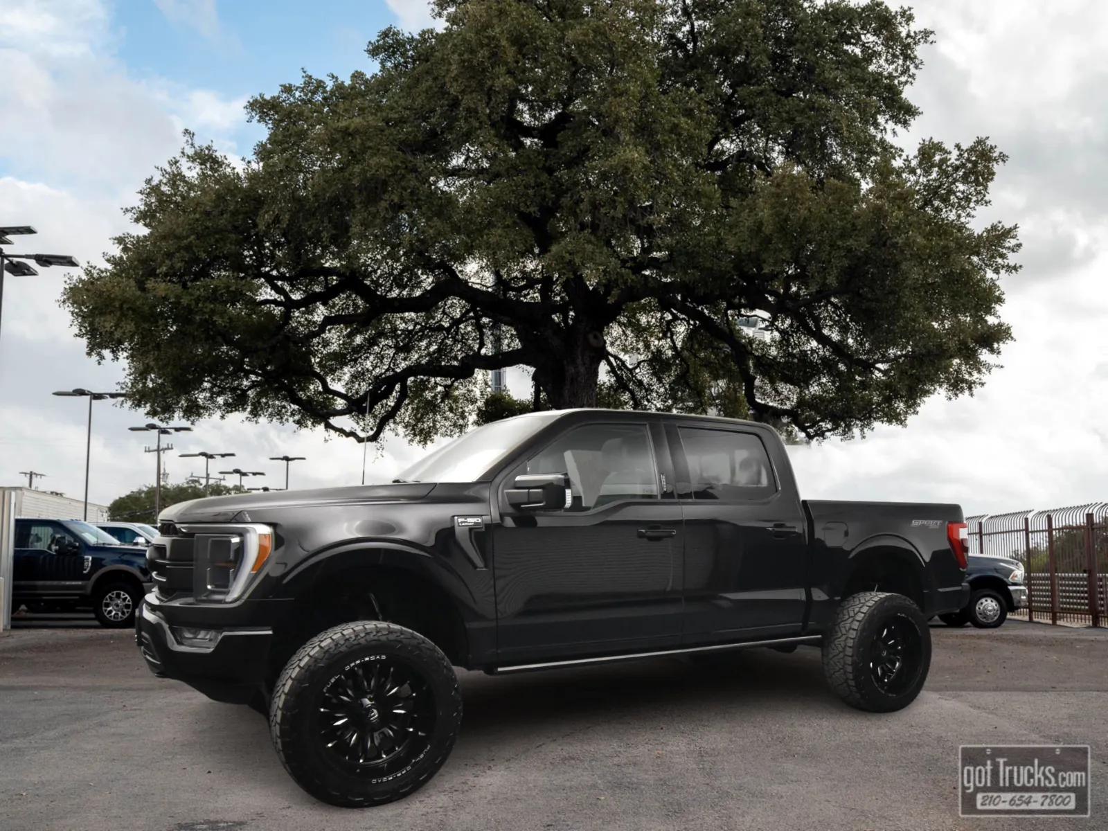 Black 2021 Ford F-150 LARIAT for sale in San Antonio, TX