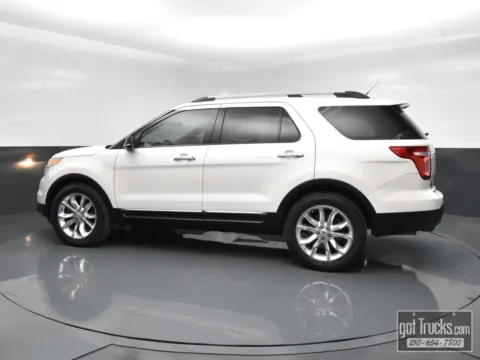 Another view of 2015 Ford Explorer XLT for sale in San Antonio, TX at got Trucks?