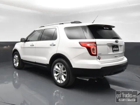 More photos of 2015 Ford Explorer XLT at got Trucks?, TX