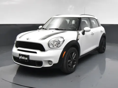 Photos of 2014 MINI Cooper Countryman S for sale in San Antonio, TX at got Trucks?