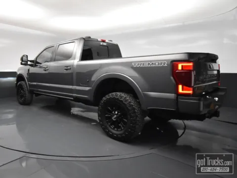 More photos of 2022 Ford Super Duty F-250 SRW LARIAT at got Trucks?, TX