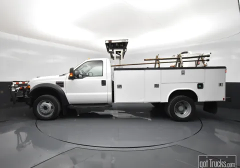 Another view of 2009 Ford Super Duty F-550 DRW XL for sale in San Antonio, TX at got Trucks?