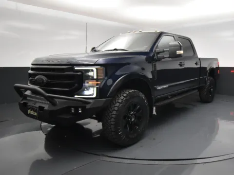 Photos of 2022 Ford Super Duty F-250 SRW LARIAT for sale in San Antonio, TX at got Trucks?