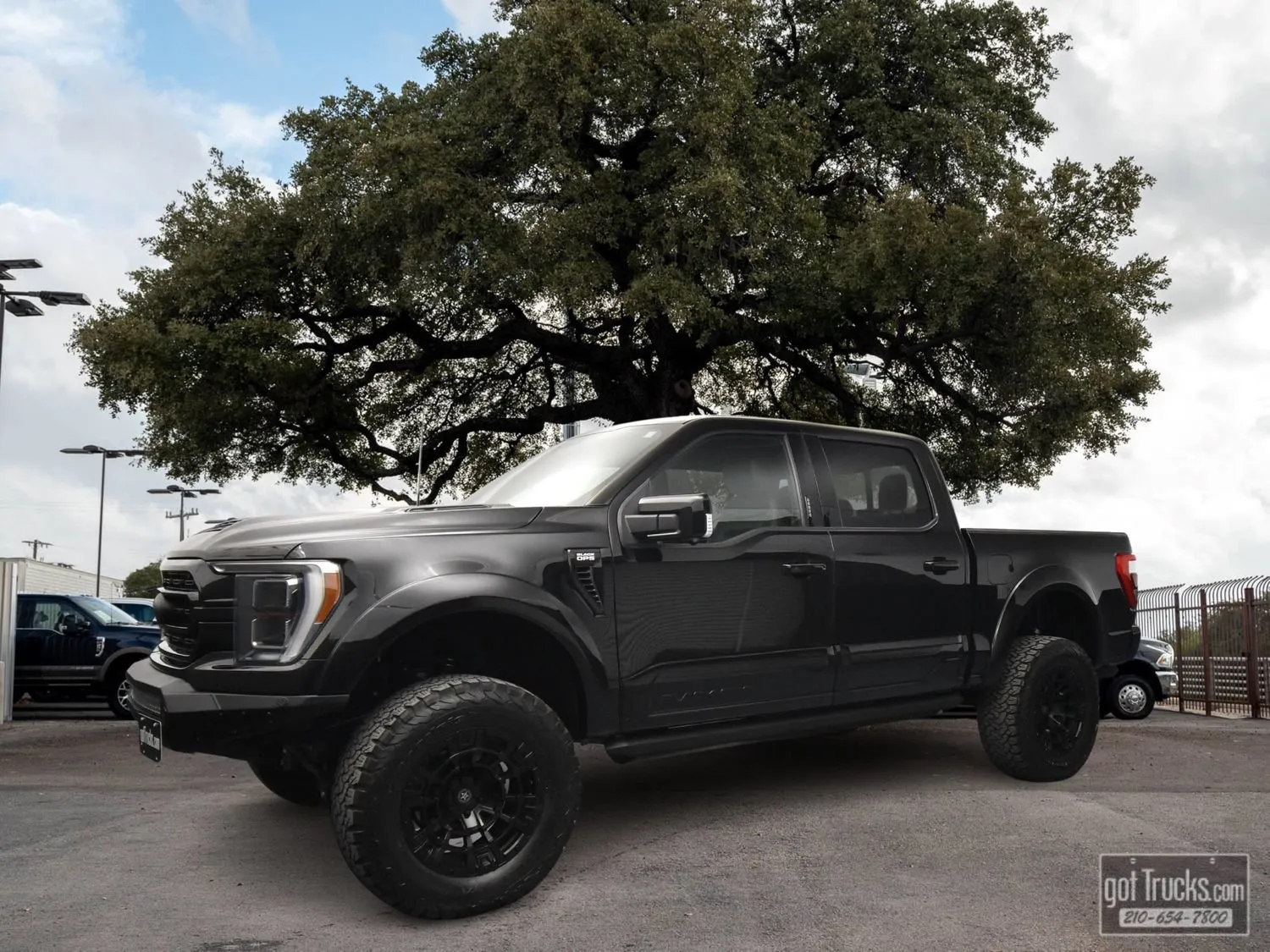 Black 2023 Ford F-150 LARIAT for sale in San Antonio, TX