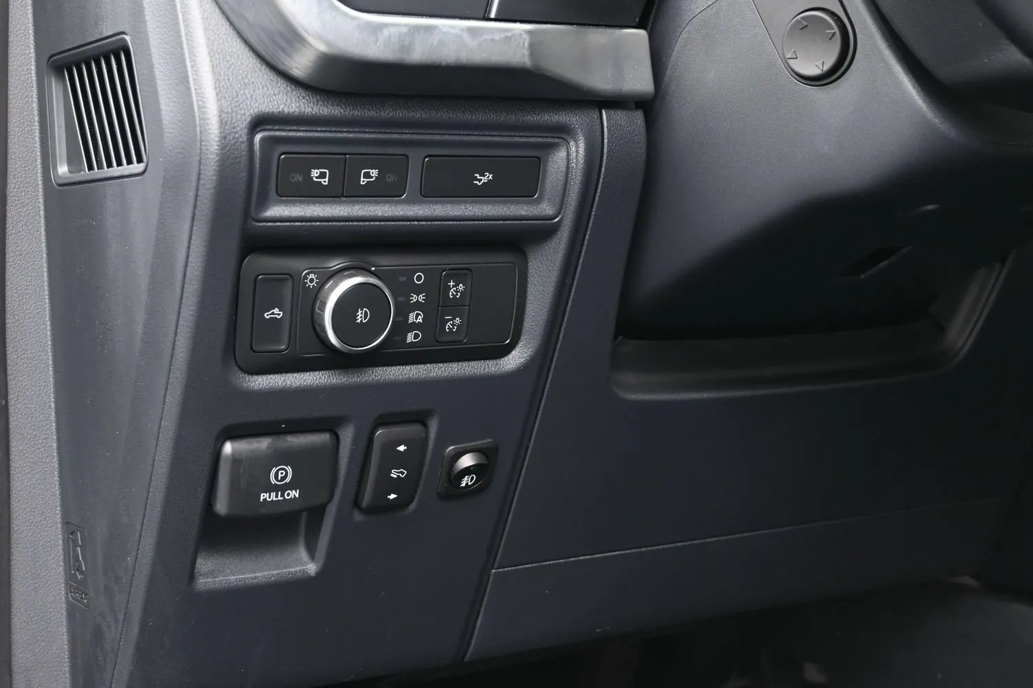 2022 Ford F-150 Lariat - Photo 23