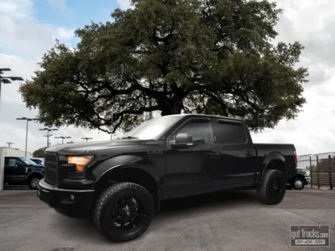 Black 2016 Ford F-150 XLT for sale in San Antonio, TX