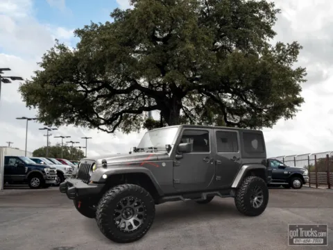 Gray 2016 Jeep Wrangler Unlimited Backcountry for sale in San Antonio, TX