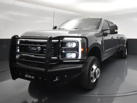 Photos of 2024 Ford Super Duty F-350 DRW Lariat for sale in San Antonio, TX at got Trucks?