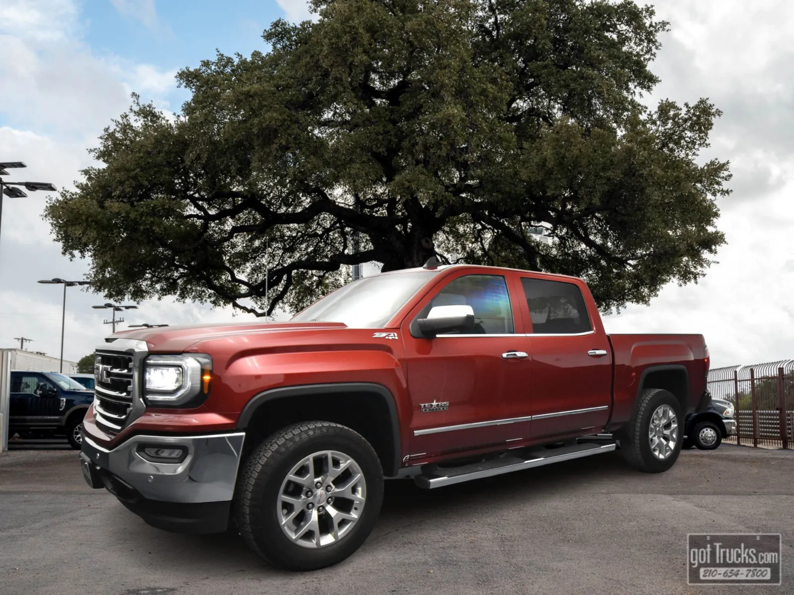 Red 2018 GMC Sierra 1500 SLT for sale in San Antonio, TX