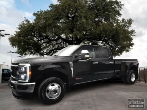 Black 2023 Ford Super Duty F-350 DRW King Ranch for sale in San Antonio, TX